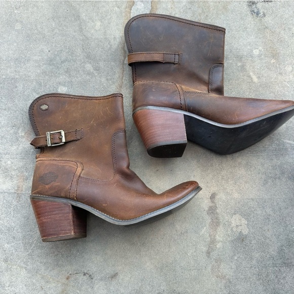 Harley Davidson Stacked Heel Short Brown Leather Boots 81462 size 9.5 - Picture 4 of 12